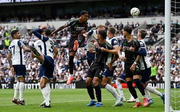 Ngoại hạng Anh: Son Heung-min tịt ngòi, Tottenham thua đau Arsenal