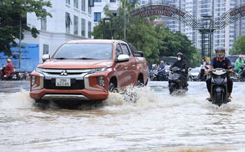 Hà Nội yêu cầu tạm dừng hoạt động đào tạo lái xe ô tô trong thời tiết xấu