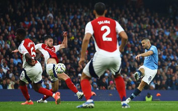 Ngoại hạng Anh: Thủng lưới phút 90+8, Arsenal đánh rơi chiến thắng trước Man City