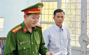 An Giang: Khởi tố nguyên giám đốc Văn phòng đăng ký đất đai huyện Châu Phú