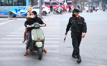 Hà Nội: Tổ công tác đặc biệt xử phạt nhiều xe máy đi vào làn BRT, chạy ngược chiều