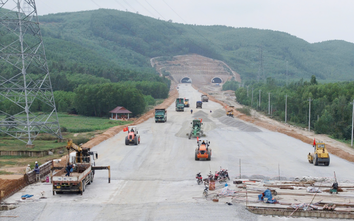 Duy trì tốt hệ thống bảo đảm an toàn tại dự án giao thông dịp tết Nguyên đán