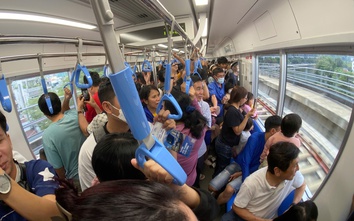 Hành khách đi Metro số 1 trong 2 tuần đầu đạt 300% so với kế hoạch