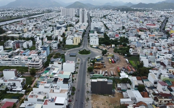 Nha Trang rà soát biển báo giao thông sau khi tháo dỡ 2 biển báo lạ