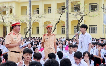 Tuyên truyền an toàn giao thông học đường: "Tốt phòng, hơn cố chống"