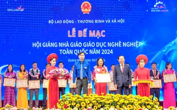 Hai nữ giảng viên tiêu biểu trong phong trào thi đua yêu nước của ngành Xây dựng