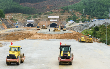 Bộ Xây dựng tăng tốc hoàn thiện pháp luật, thúc đẩy giải ngân vốn đầu tư công