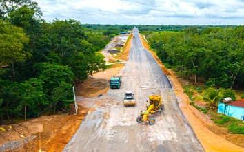 Quyết liệt đẩy tiến độ dự án đường Hồ Chí Minh đoạn Chơn Thành - Đức Hoà