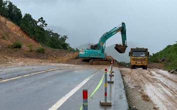 Huế, Đà Nẵng mưa kỷ lục, Bộ Xây dựng chỉ đạo khẩn ứng phó sạt lở cao tốc La Sơn - Hòa Liên