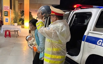 CSGT Quảng Ngãi dùng xe đặc chủng đưa cháu bé sốt cao đi cấp cứu kịp thời