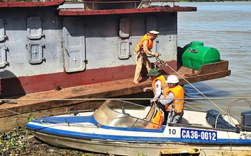 Thanh Hóa: "Xoá sổ" phương tiện thuỷ nội địa "3 không"