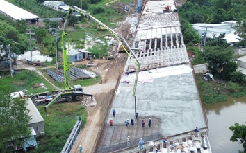 Tất bật thi công 16km cao tốc Cao Lãnh - An Hữu qua Đồng Tháp