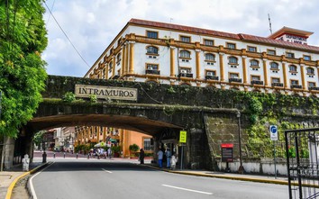 Lạc bước giữa "Tây Ban Nha cổ kính" ngay trong lòng châu Á