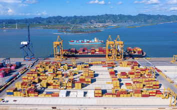 Hàng hải đẩy mạnh phát triển “cảng xanh”, giảm phát thải