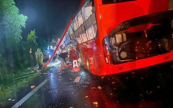 Sạt lở đèo ở Khánh Hòa khiến nhiều người thương vong