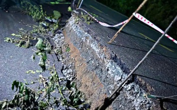 Lâm Đồng: Tạm ngừng lưu thông trên tuyến Đan Phượng - Tân Thành vì sụt lún nghiêm trọng