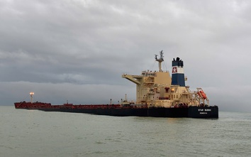 Khẩn trương triển khai phương án cứu hộ tàu Star Bueno mắc cạn ở vùng biển Quảng Ngãi