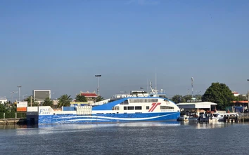 An Giang: Tạm ngưng hoạt động tàu phà chở khách đi đến Phú Quốc do thời tiết xấu