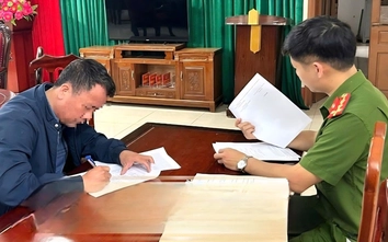 Một nguyên cán bộ địa chính xã ở Ninh Bình bị khởi tố, bắt giam