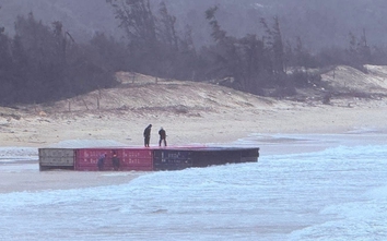 20 container rơi trên vùng biển Đà Nẵng, xử lý thế nào?