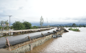 Công bố tình huống khẩn cấp về thiên tai trên QL1, đường Trường Sơn Đông