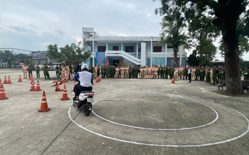 Quảng Ngãi: Tập huấn kỹ năng huấn luyện lái xe gắn máy an toàn cho CSGT và công an cấp xã