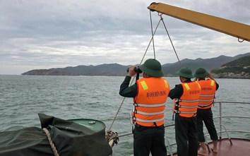 Khánh Hòa: Tàu cá gặp nạn trên đường vào bờ, 3 ngư dân mất tích trên biển