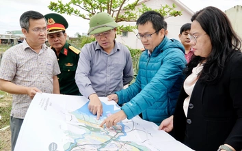 Chủ tịch tỉnh Gia Lai: “Phải di dời người dân khỏi vùng ngập lụt để tránh tái nghèo”