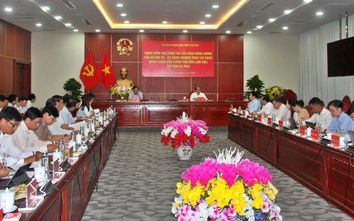 Cà Mau ưu tiên giải quyết xe ô tô công cho các xã, phường