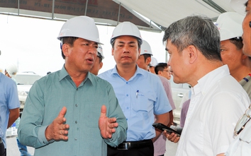 Bộ trưởng Trần Hồng Minh kiểm tra cao tốc Cần Thơ - Cà Mau