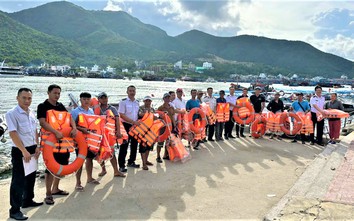 Cảng vụ Hàng hải Nha Trang chủ động ứng phó lụt bão và tìm kiếm cứu nạn