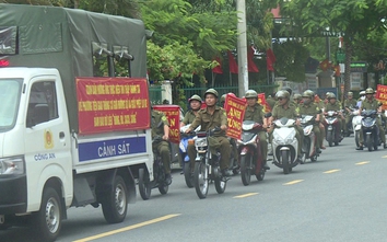 Khánh Hòa: Công an phường Nha Trang tuyên truyền pháp luật về an toàn giao thông