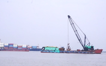 Gấp rút nạo vét luồng Lạch Huyện, đảm bảo độ sâu cho tàu lớn vào cảng