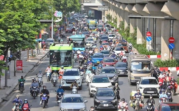 Hà Nội kích hoạt loạt giải pháp liên ngành, nỗ lực xóa các điểm nóng ùn tắc giao thông