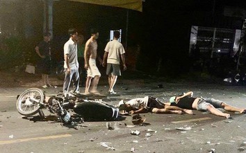 Nam thanh niên điều khiển xe máy sai phần đường,  gây tai nạn khiến 3 người thương vong