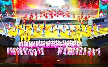 Hà Tĩnh: Long trọng kỷ niệm 260 năm ngày sinh Đại thi hào Nguyễn Du