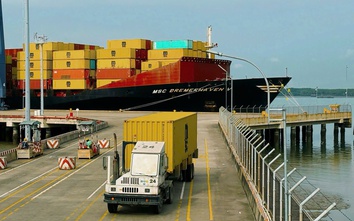 Cảng SSIT đón tàu đầu tiên tuyến dịch vụ mới của hãng tàu MSC - Sambar