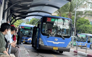 TP.HCM lên tiếng trước lo ngại gián đoạn nguồn khí CNG cho xe buýt công cộng