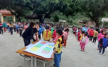 Học sinh tiểu học, trung học cơ sở vùng biên giới được hỗ trợ bữa ăn trưa