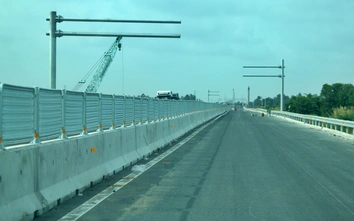 Điều chỉnh thời gian đưa vào khai thác cao tốc Hậu Giang - Cà Mau