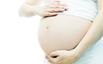 Mổ lấy thai, bóc u não thành công cho thai phụ