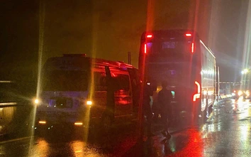 Bản tin TNGT 4/12: Bệnh nhân tử vong sau va chạm trên cao tốc Vĩnh Hảo - Phan Thiết