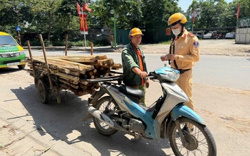 Hà Nội siết chặt trật tự giao thông cuối tuần: Xử lý hơn 120 vi phạm chỉ trong 3 giờ