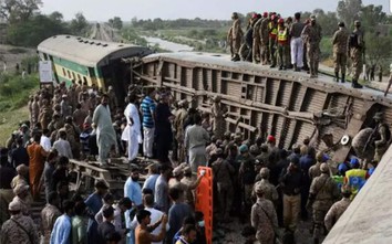 Pakistan: Nhóm ly khai tấn công tàu hỏa chở hơn 400 người, bắt hành khách làm con tin