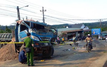 Đắk Nông: Tai nạn liên hoàn giữa 4 phương tiện khiến một tài xế tử vong thương tâm