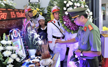 Đại úy công an hi sinh khi truy bắt đối tượng đánh bắt thủy sản trái phép