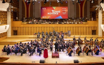Sara Dragan và Dàn nhạc Giao hưởng Hà Nội thăng hoa trong đêm nhạc Tchaikovsky