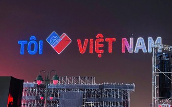 TP.HCM ngừng chương trình biểu diễn 10.500 drone tối 1/5 vì lý do an toàn