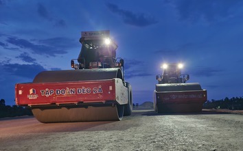 Công trường cao tốc Quảng Ngãi - Hoài Nhơn rộn ràng xuyên đêm, quyết cán đích năm 2025