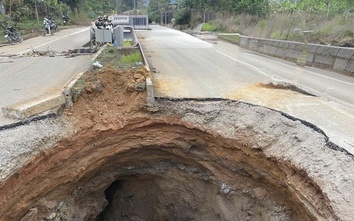 Bắc Kạn công bố tình huống khẩn cấp sau khi xuất hiện 7 "hố tử thần" ở một xã